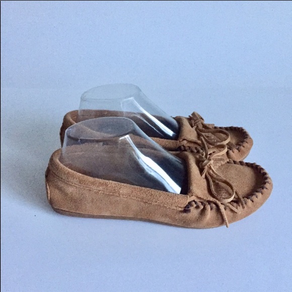 Minnetonka Brown/Tan Suede Loafers/moccasins - Picture 6 of 7